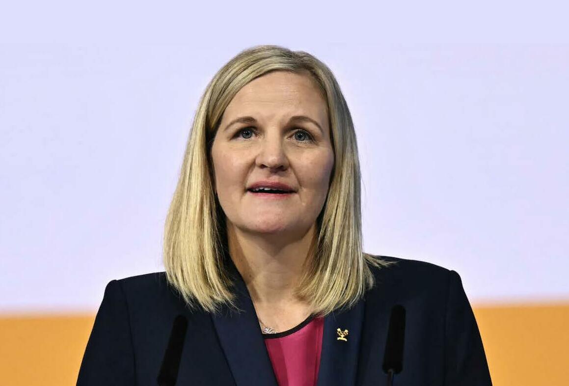 WHO IS KIRSTY COVENTRY, THE NEXT PRESIDENT OF THE INTERNATIONAL OLYMPIC COMMITTEE?